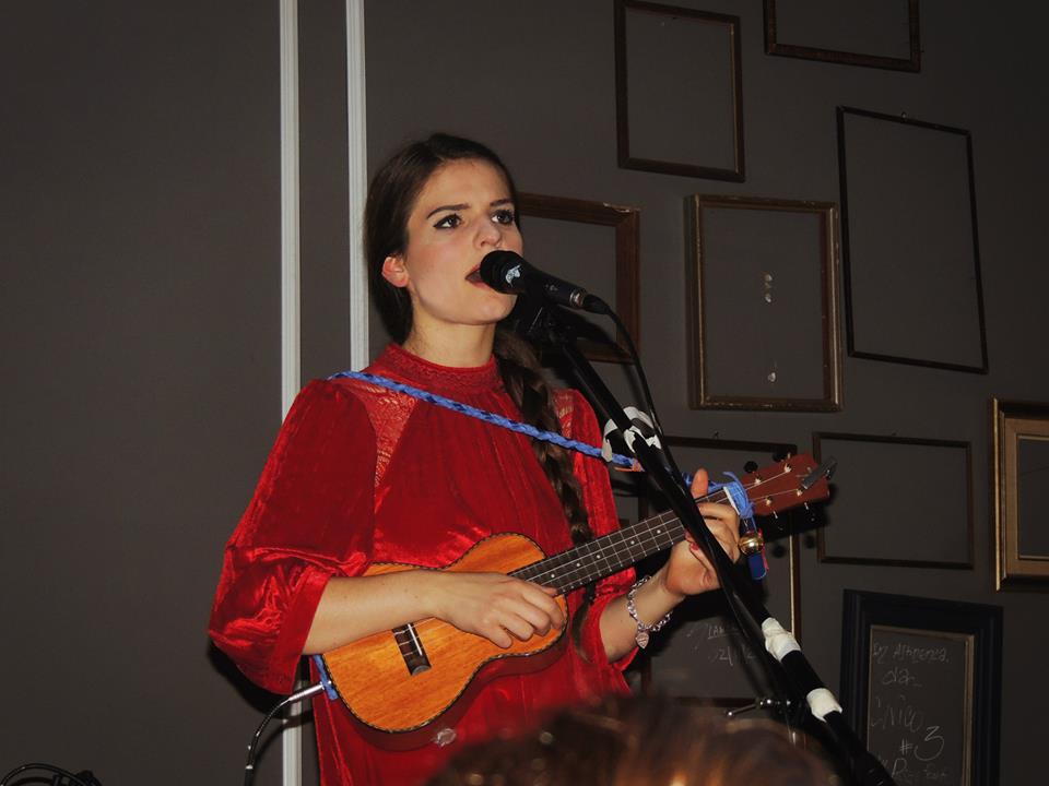 Violetta durante il suo set solista. Photo Federico Fantuzzi