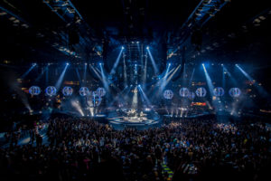 I Muse sul palco del Forum